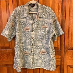 Roundy Bay Hawaiian Button Down Shortsleeved Shirt XL Preowned